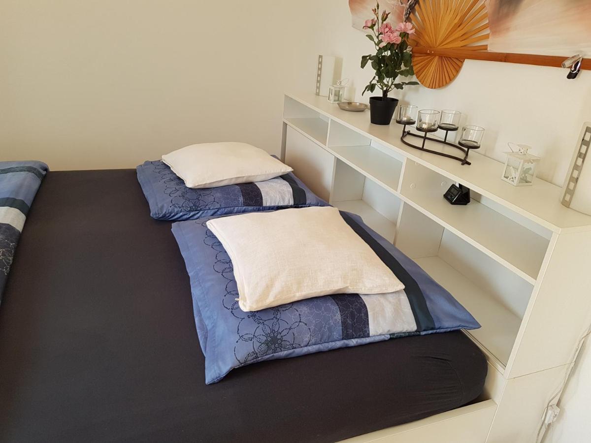 Zimmer Mit Eigenem Bad In Maerchenstadt! Heidelberg Buitenkant foto