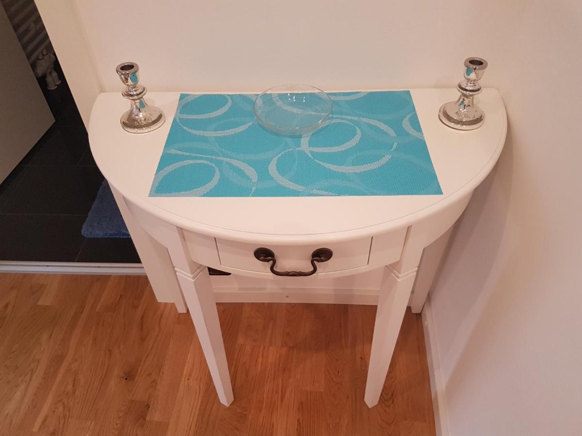 Zimmer Mit Eigenem Bad In Maerchenstadt! Heidelberg Buitenkant foto